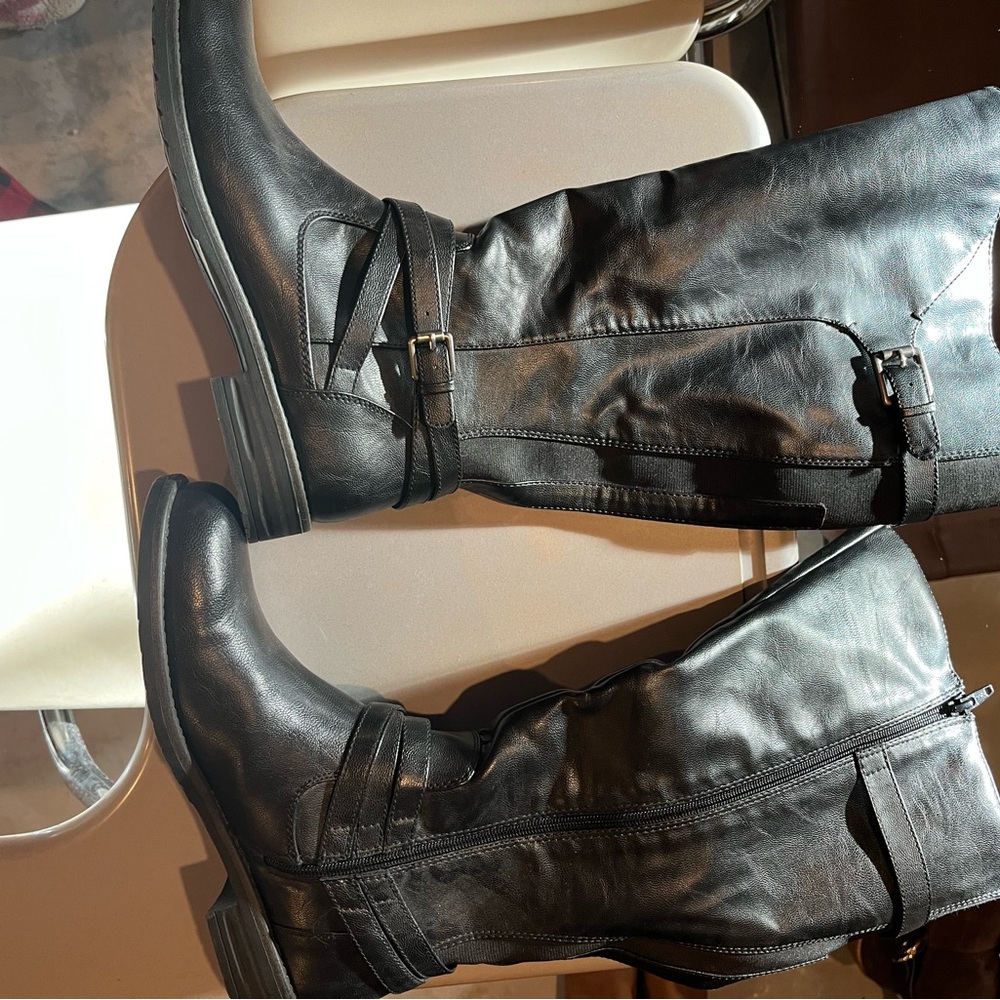 Black Leather Knee-High Boots